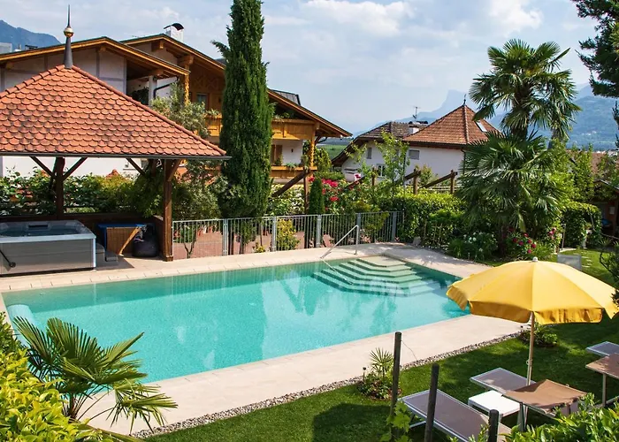 Hotel FleurAlp