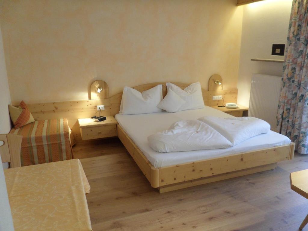 Hotel Fleuralp 3*